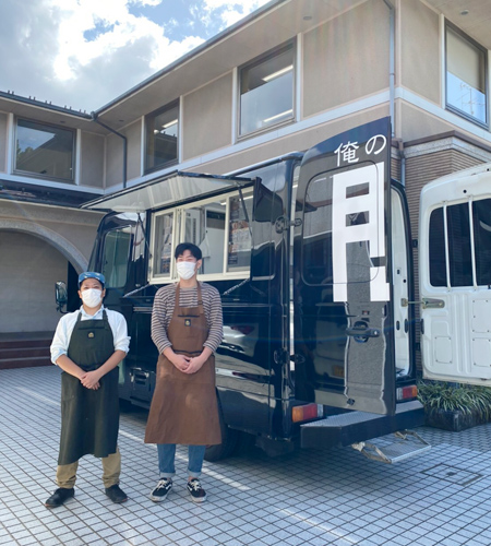 俺の台所月の山キッチンカー
